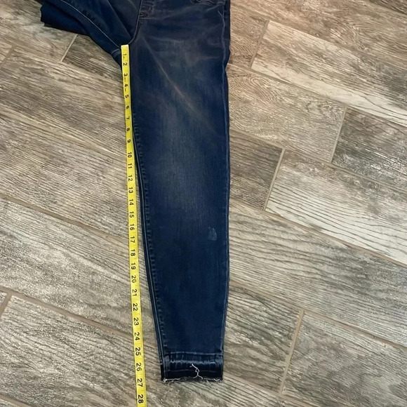 Spanx Distressed Ankle Skinny Jeans Medium Wash Stretch denim Women’s Size L - Picture 9 of 13